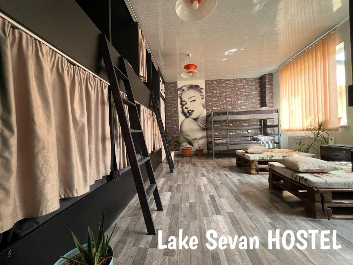 Lake Sevan Hostel Exterior foto